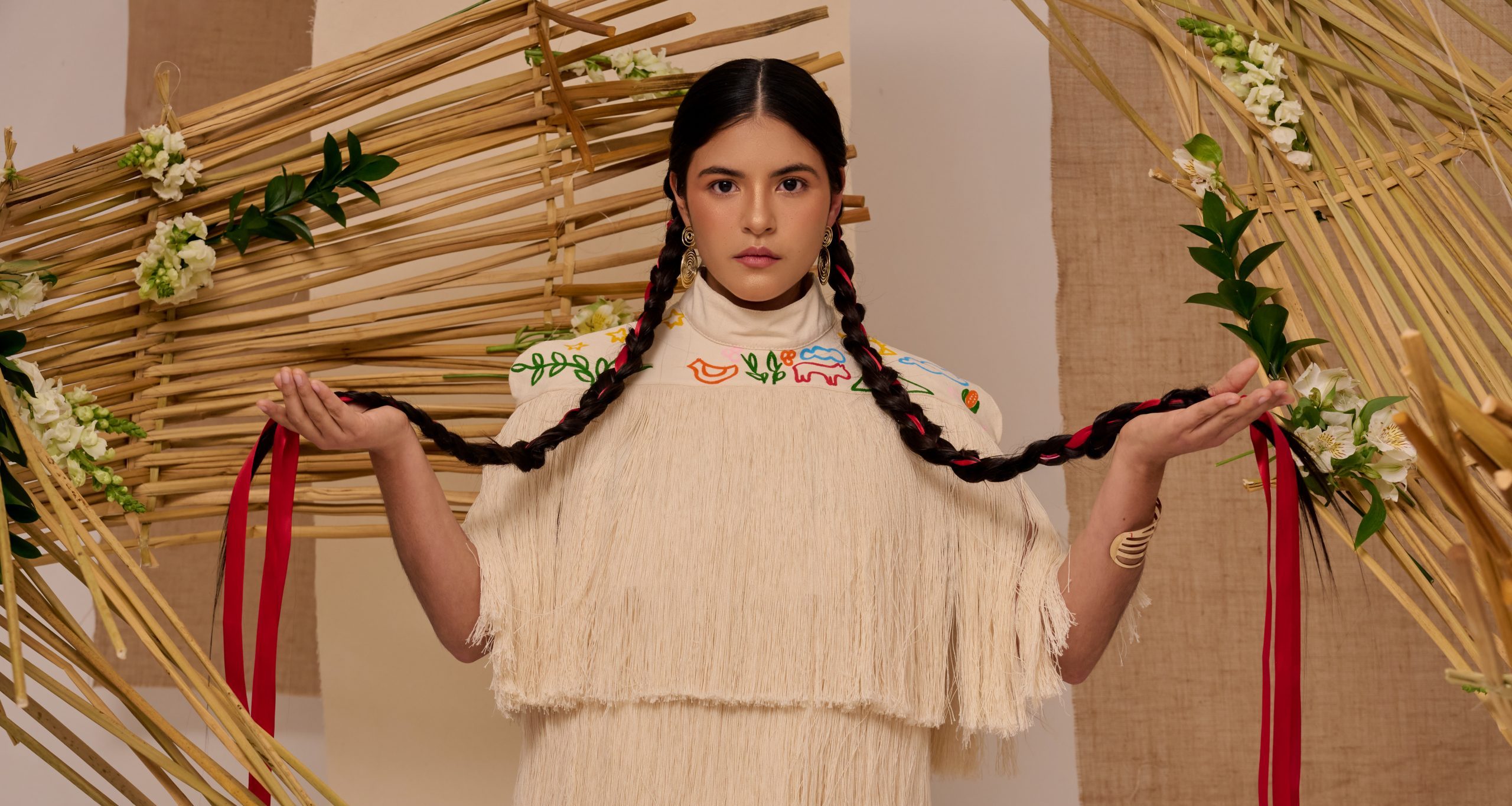 Vestir desde la raíz: Brenda y su estética del Ecuador contemporáneo