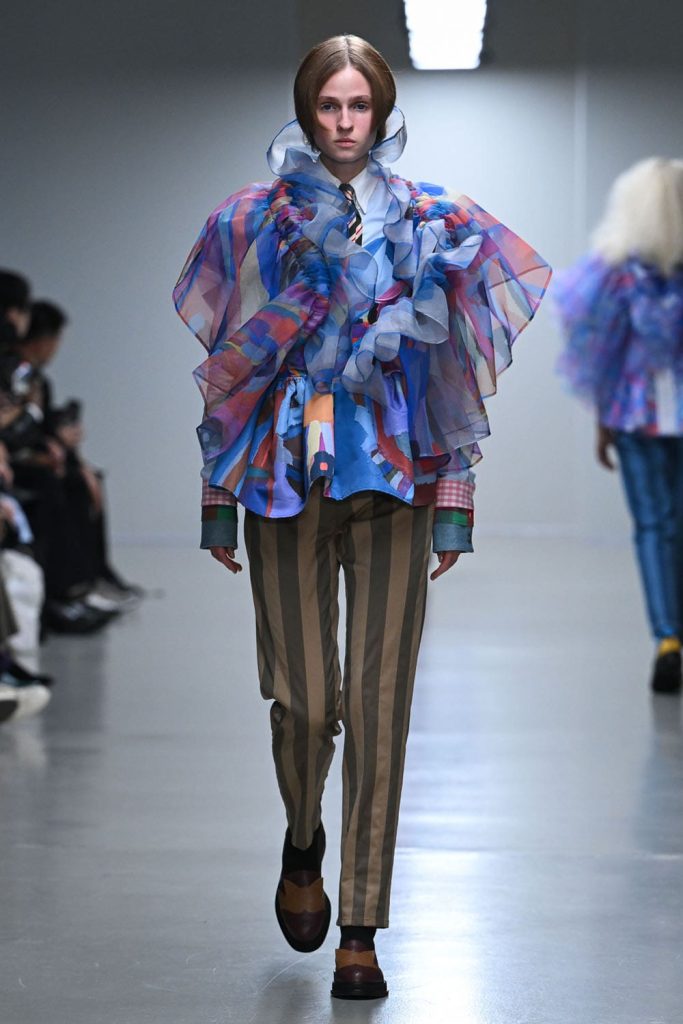 Anrealage-Spring-Summer-2026-Runway-Magazine-23
