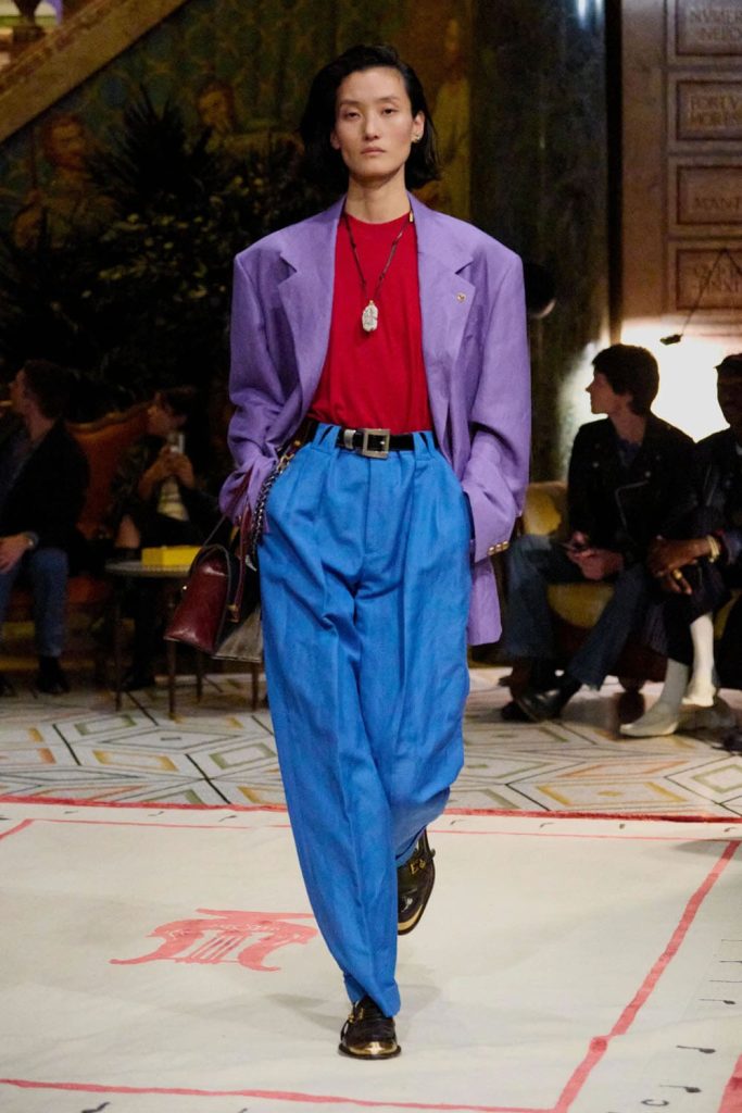Versace-Spring-Summer-2026-Runway-Magazine-10